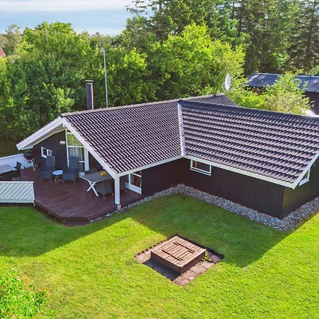 Near Center Quiet And Secluded Lot Feriehus Slagelse